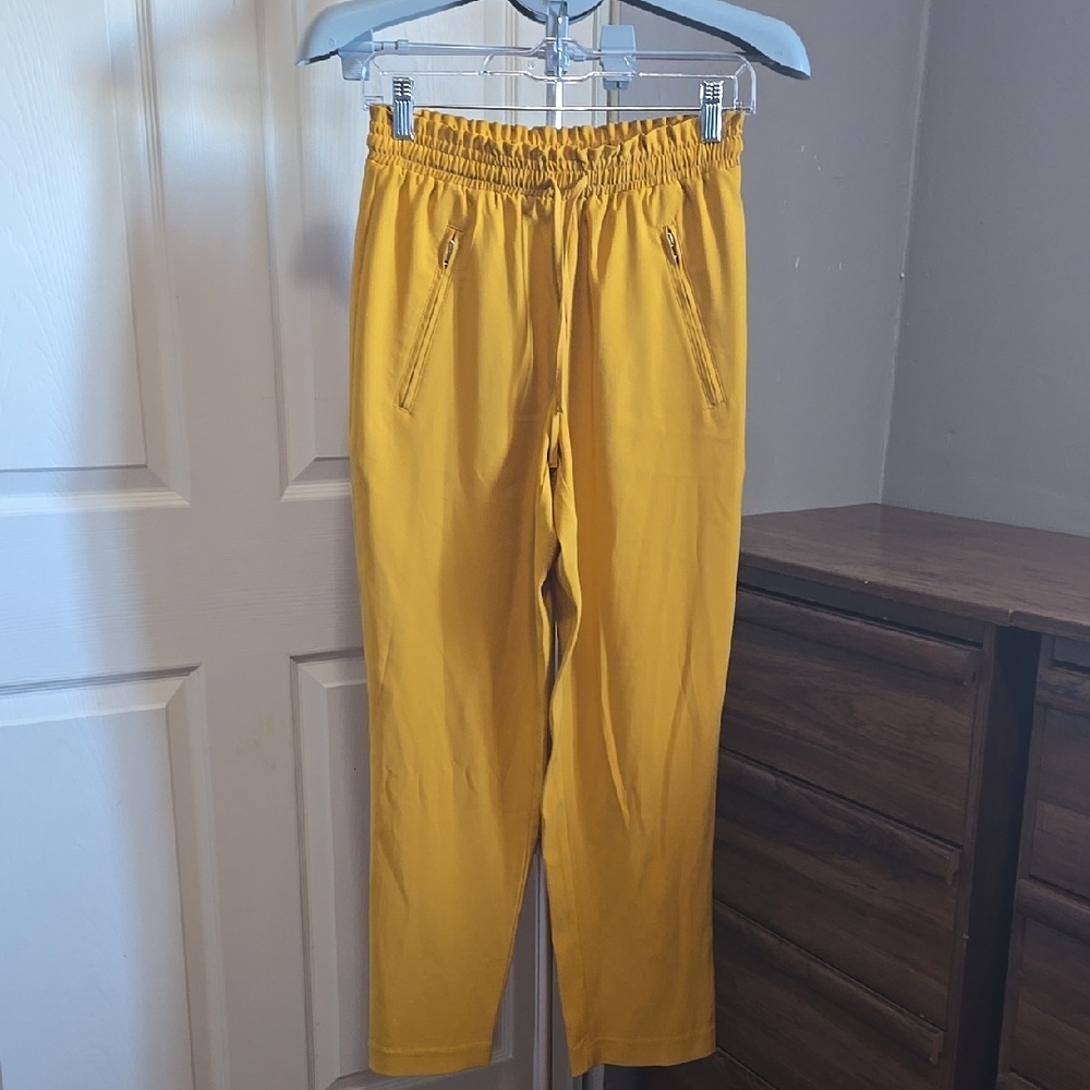 Forever 21 Yellow Elastic Waist Pants Buisness Casual